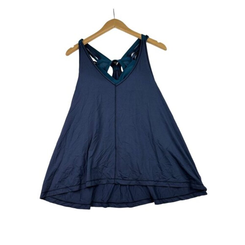 Lululemon The Oneness Tank size 6 Blue/Blue-Green